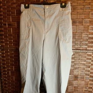 Gloria Vanderbilt Capris